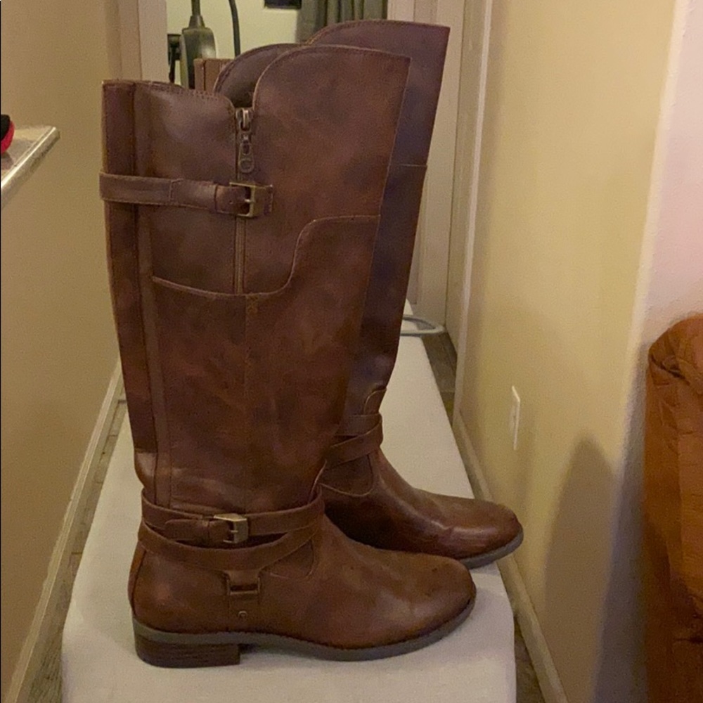 G by Guess boots
